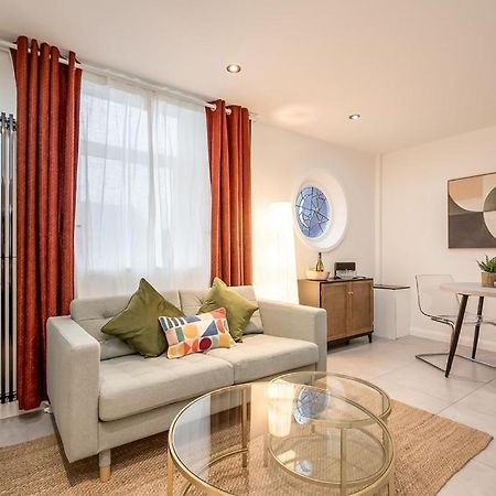 Central Belfast Apartments, Salisbury Esterno foto