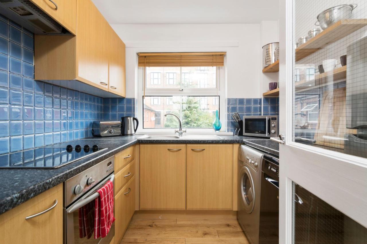 Central Belfast Apartments, Salisbury Esterno foto