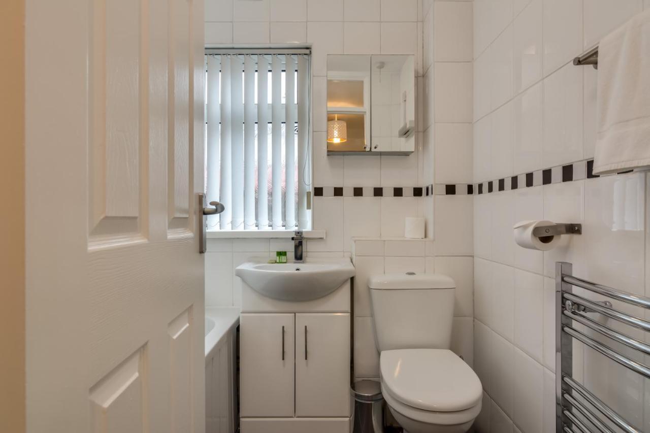 Central Belfast Apartments, Salisbury Esterno foto