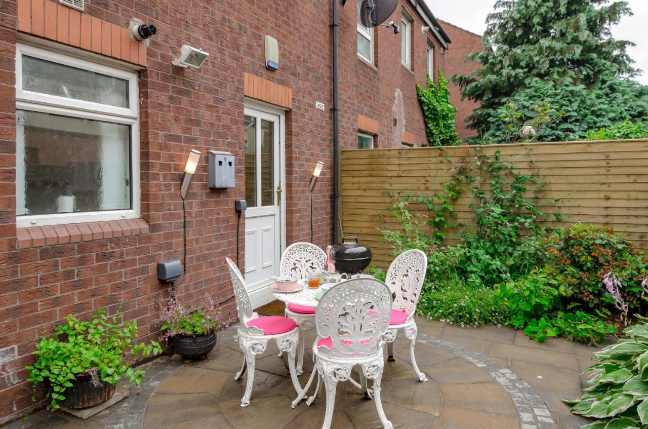 Central Belfast Apartments, Salisbury Esterno foto