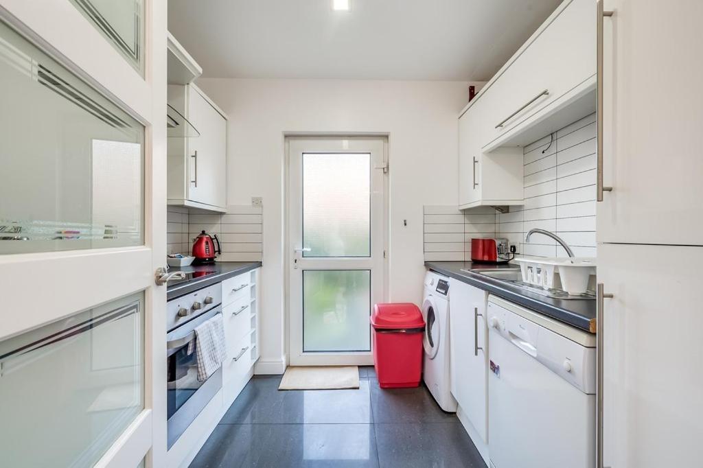 Central Belfast Apartments, Salisbury Esterno foto
